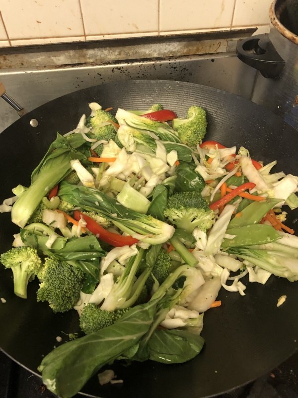 dinner.jpg.e8487c9be0a48661c52c47e197cee192.jpg