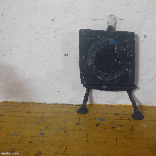 2141615342_claylogo.gif.15e27d6fa961631629575e4c3ebc6b7f.gif