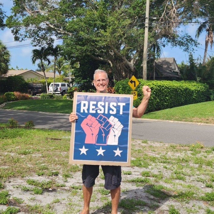resist.thumb.jpg.e2492188f3487471dd5756e9f597d15c.jpg