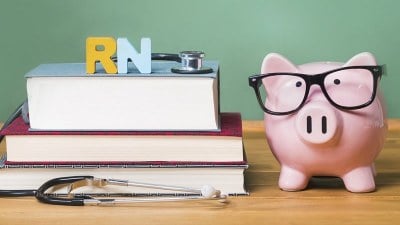 how to pay for nursing school